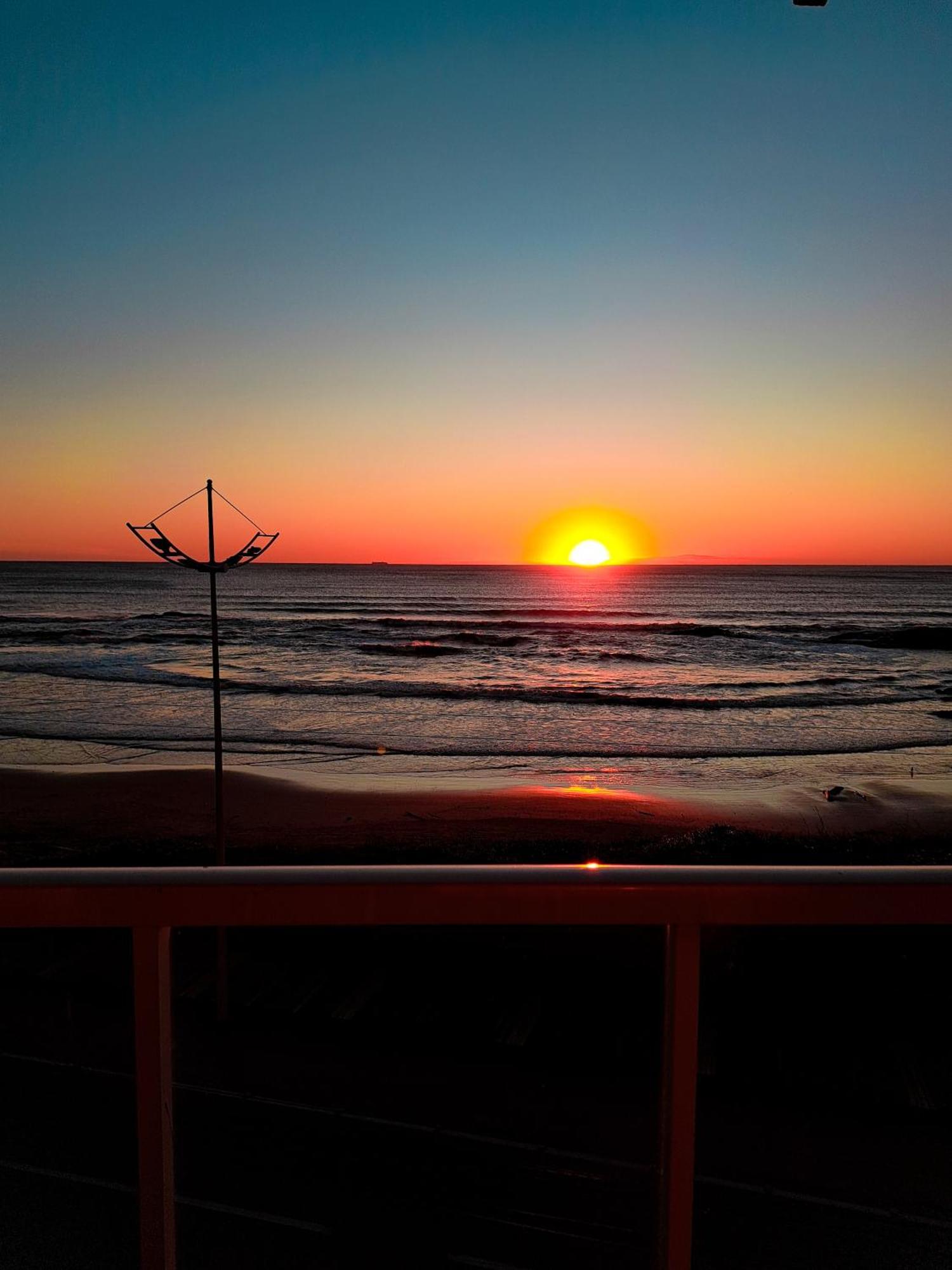 Gravata Praia Hotel - Frente Mar นาเวกังชิส ภายนอก รูปภาพ